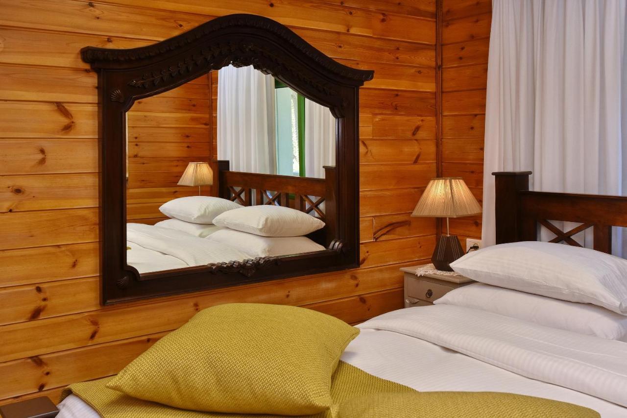 Out Of Africa Resort Хад Нес Екстериор снимка